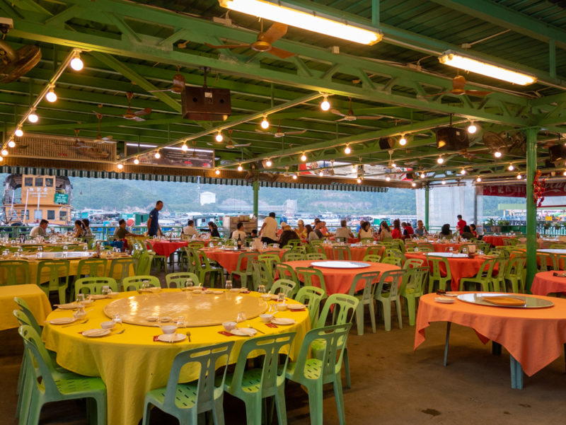 lamma rainbow sea food restaurant