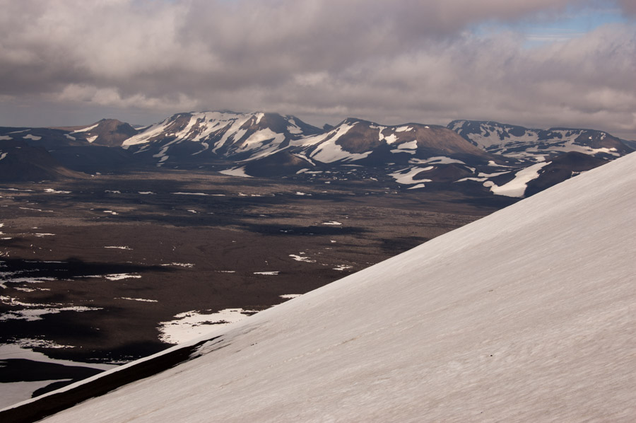 Vue magique depuis le presque sommet de l'Hekla