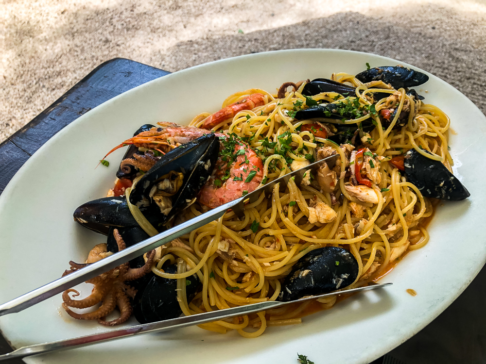 spaghetti ossala beach garden restaurant