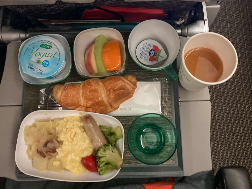 petit dejeuner eva air