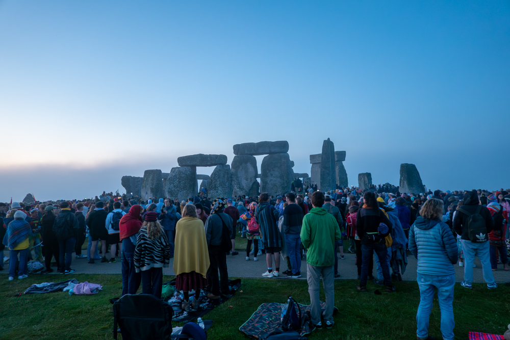 Stonehenge solstice morning