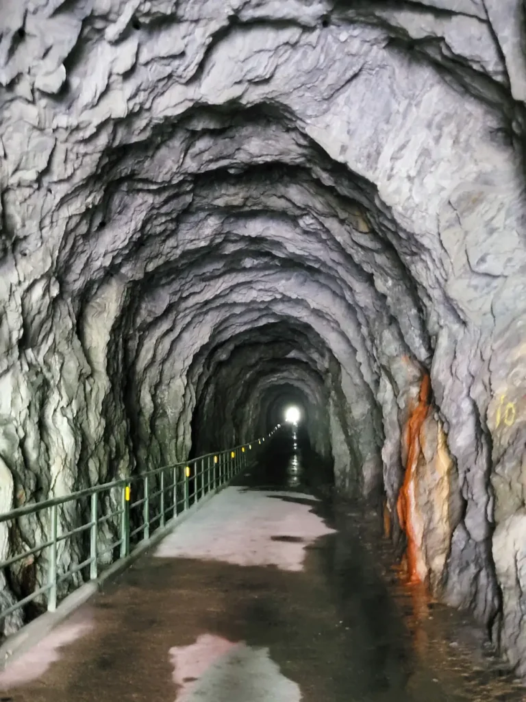 Baiyang premier tunnel