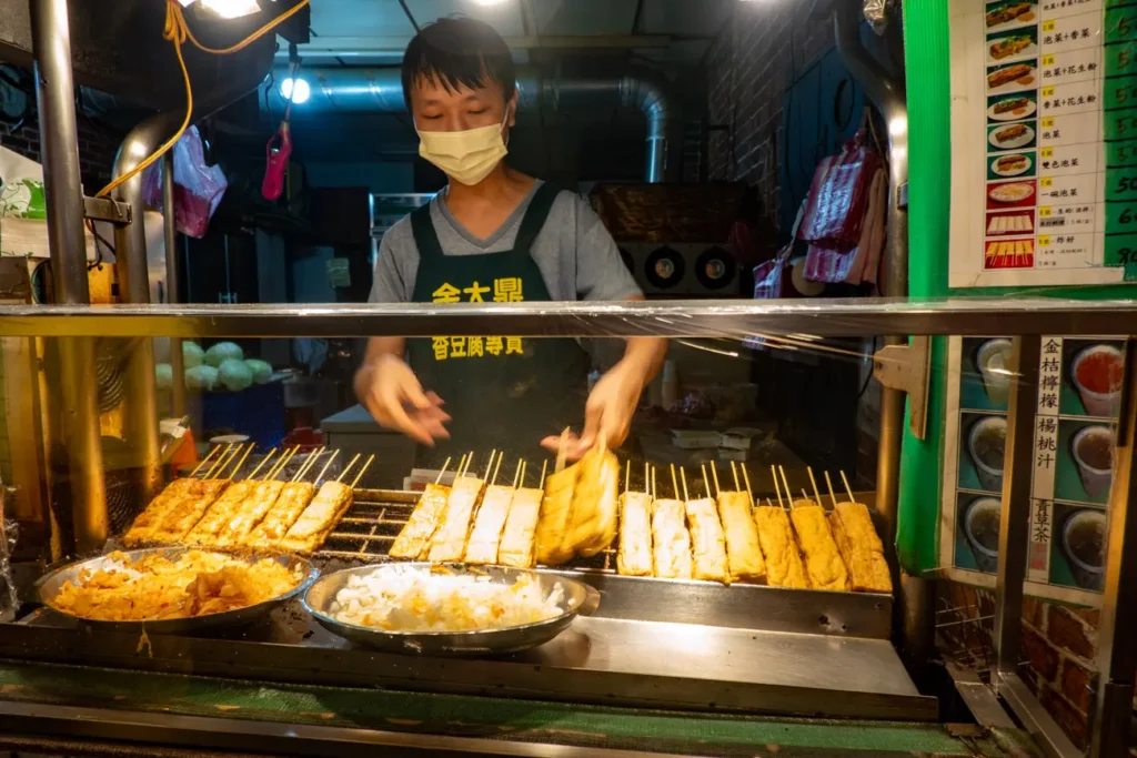 Shenkeng Old Street stinky tofu