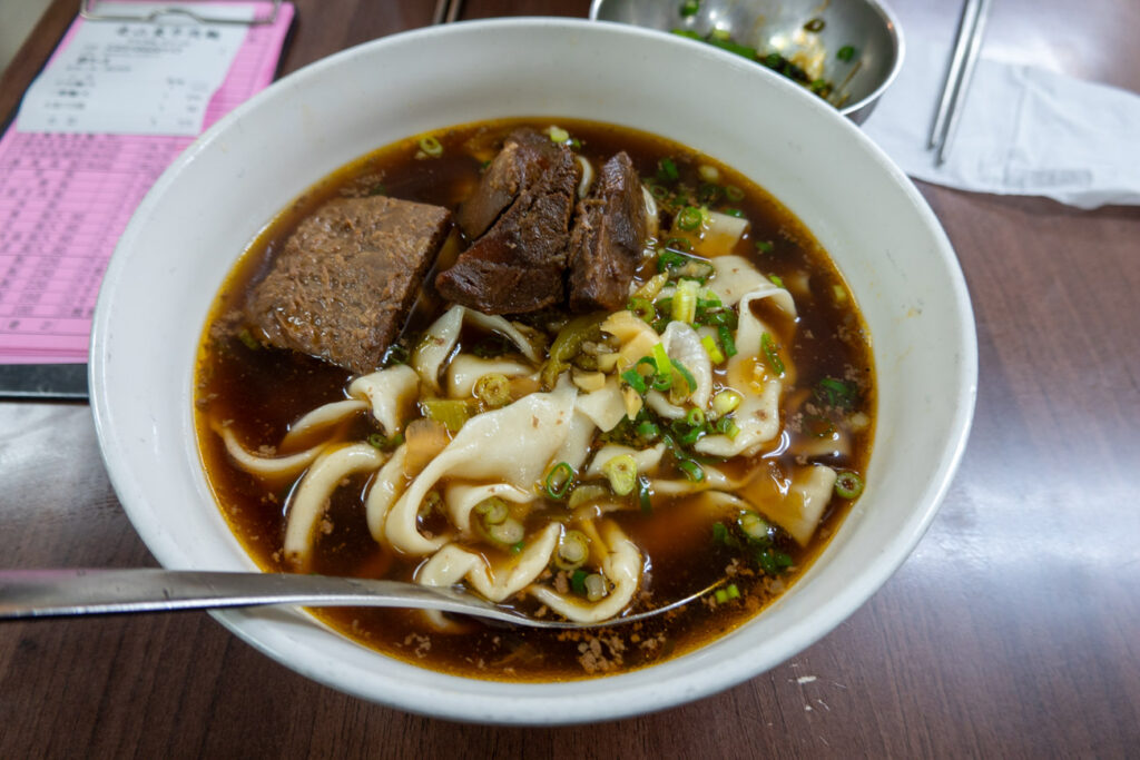 Soupe de nouille au boeuf