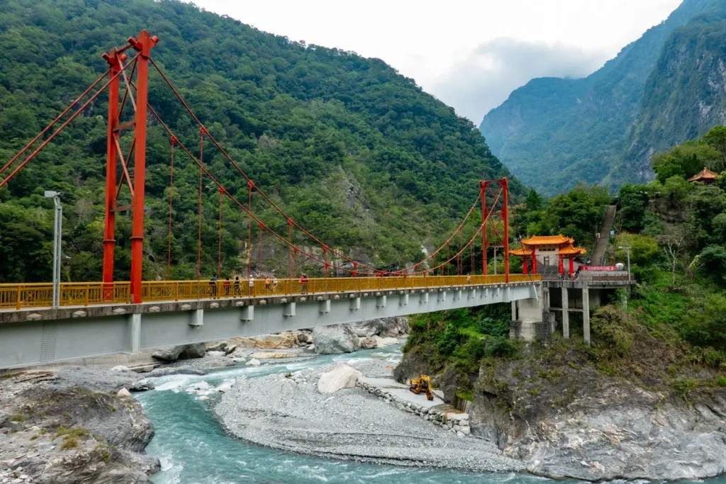 taroko bridge