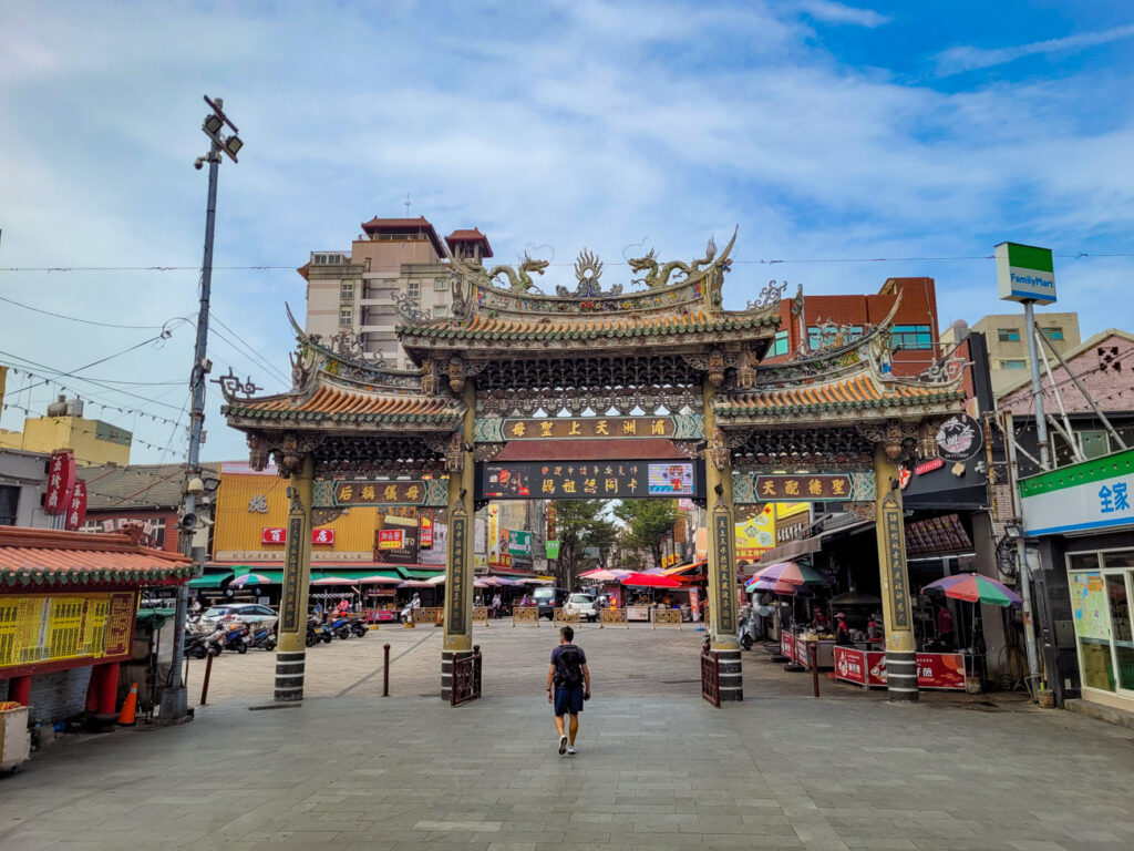 temple lukang