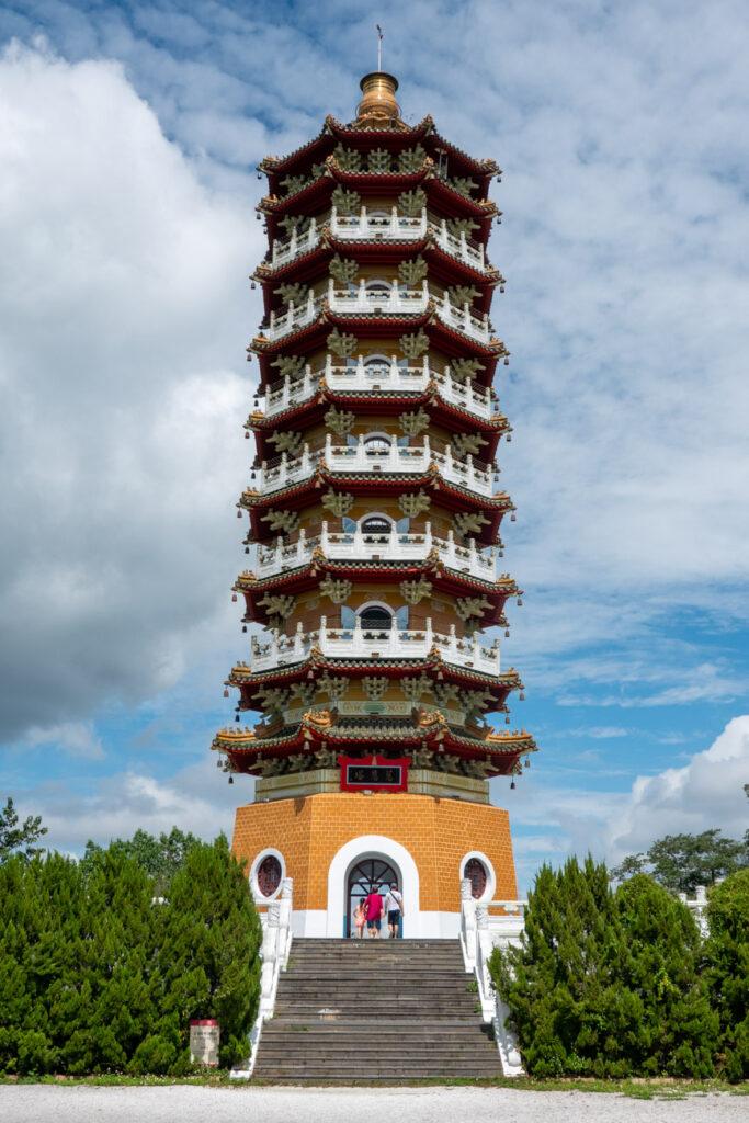 une belle pagode sans ascenseur